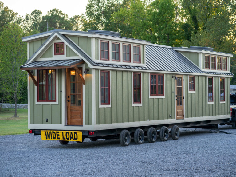 Advantages of RV Park Model Homes Over Traditional RVs